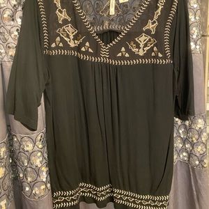 Simply Irresistible embroidered peasant top XL